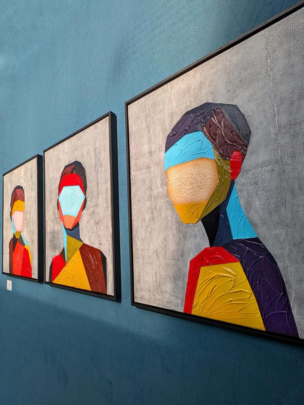 Triptych "Color Me"